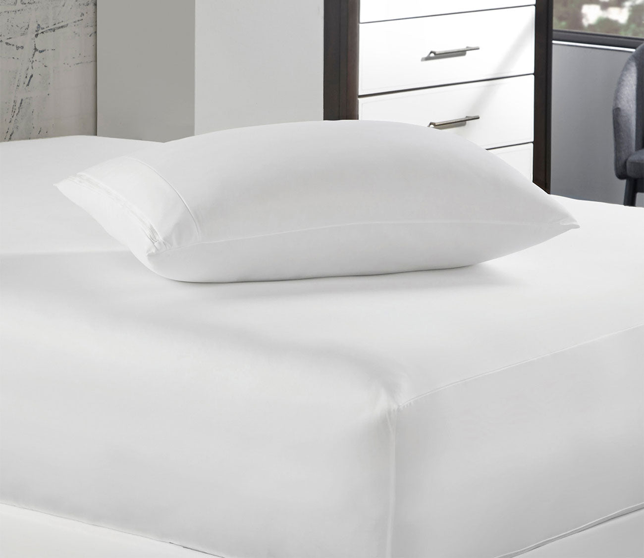 FRIO Waterproof Cooling Pillow Protector by PureCare