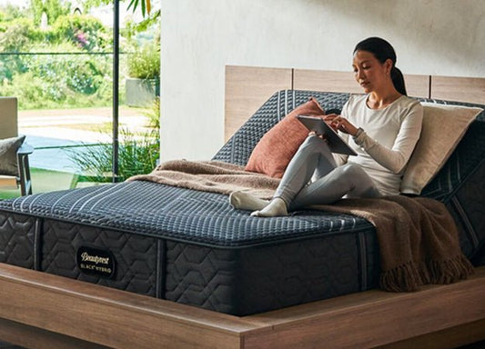 Sleep & Screens: Small Changes for Better Sleep - City Mattress