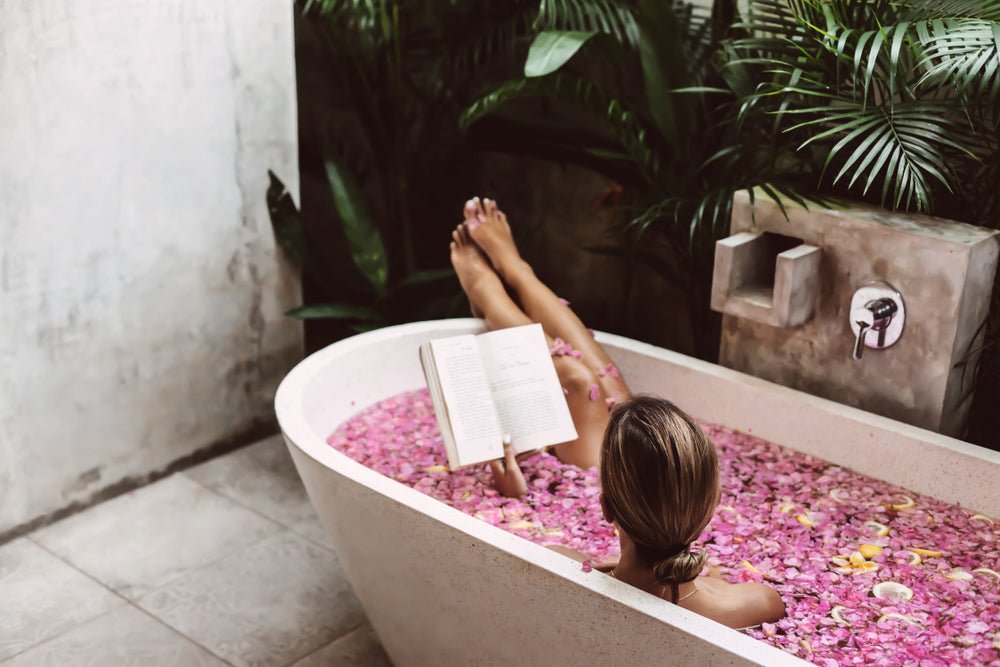 Soak Your Way to Better Sleep: How Hot Baths Improve Your Rest