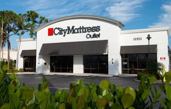 Exterior Photo of Fort Myers Outlet Store
