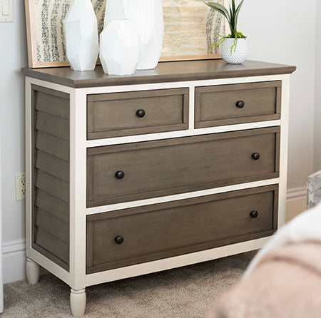 CM Home Delnoir 4-Drawer Dresser