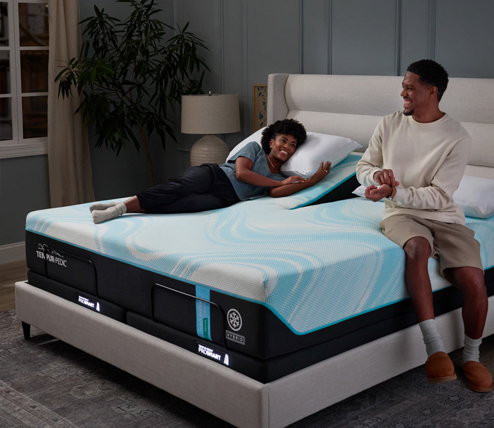 Tempur-LUXEbreeze 2.0 Medium Hybrid Mattress