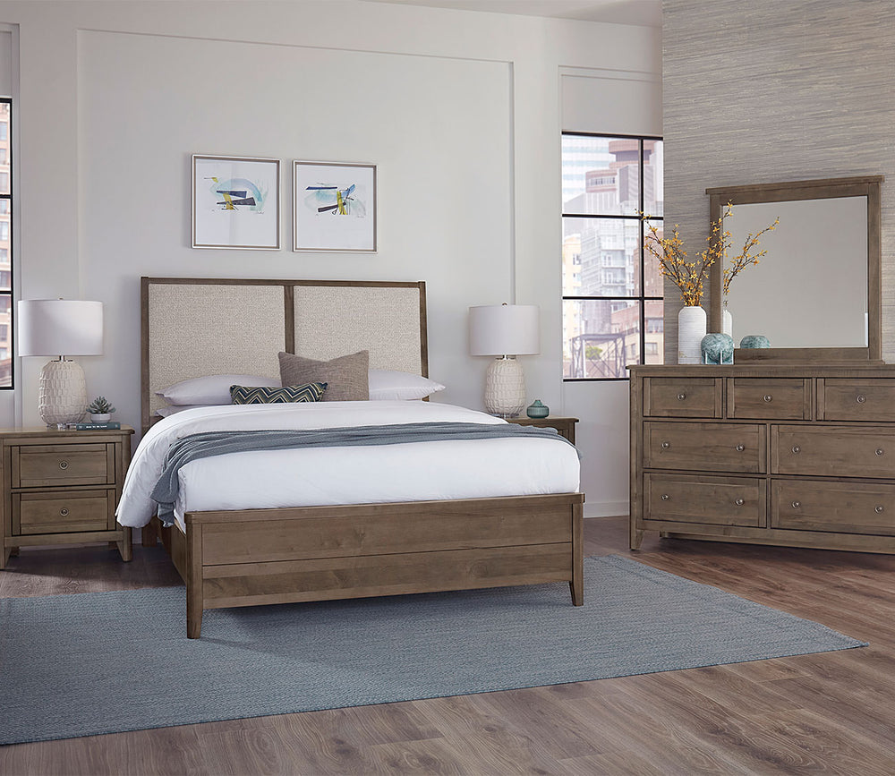 Vaughan Bassett Woodbridge Arched Bedroom Set