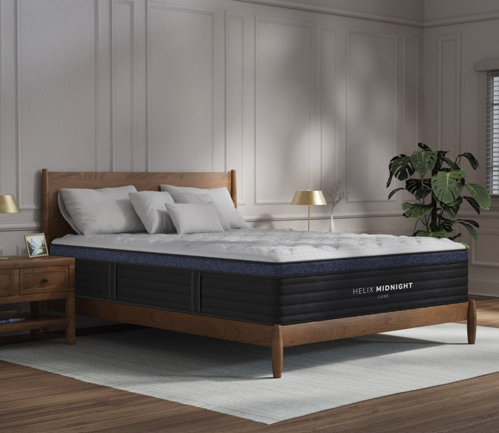 Helix Midnight Luxe Mattress by Helix