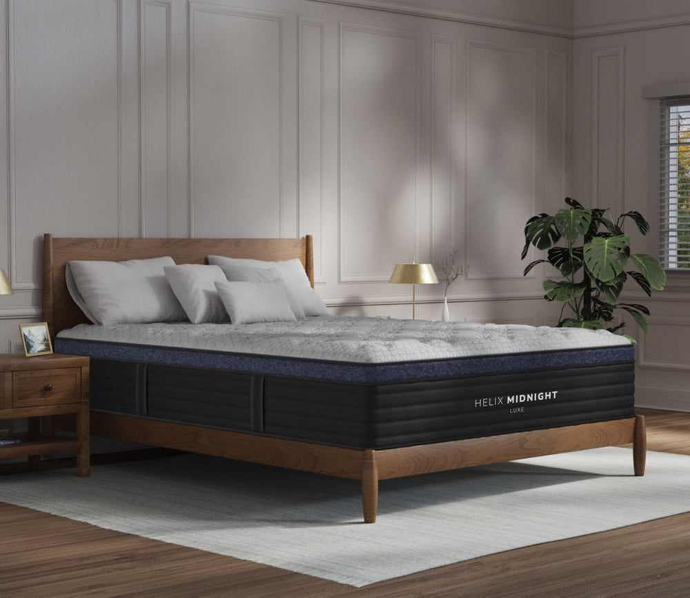 Helix Midnight Luxe Mattress by Helix