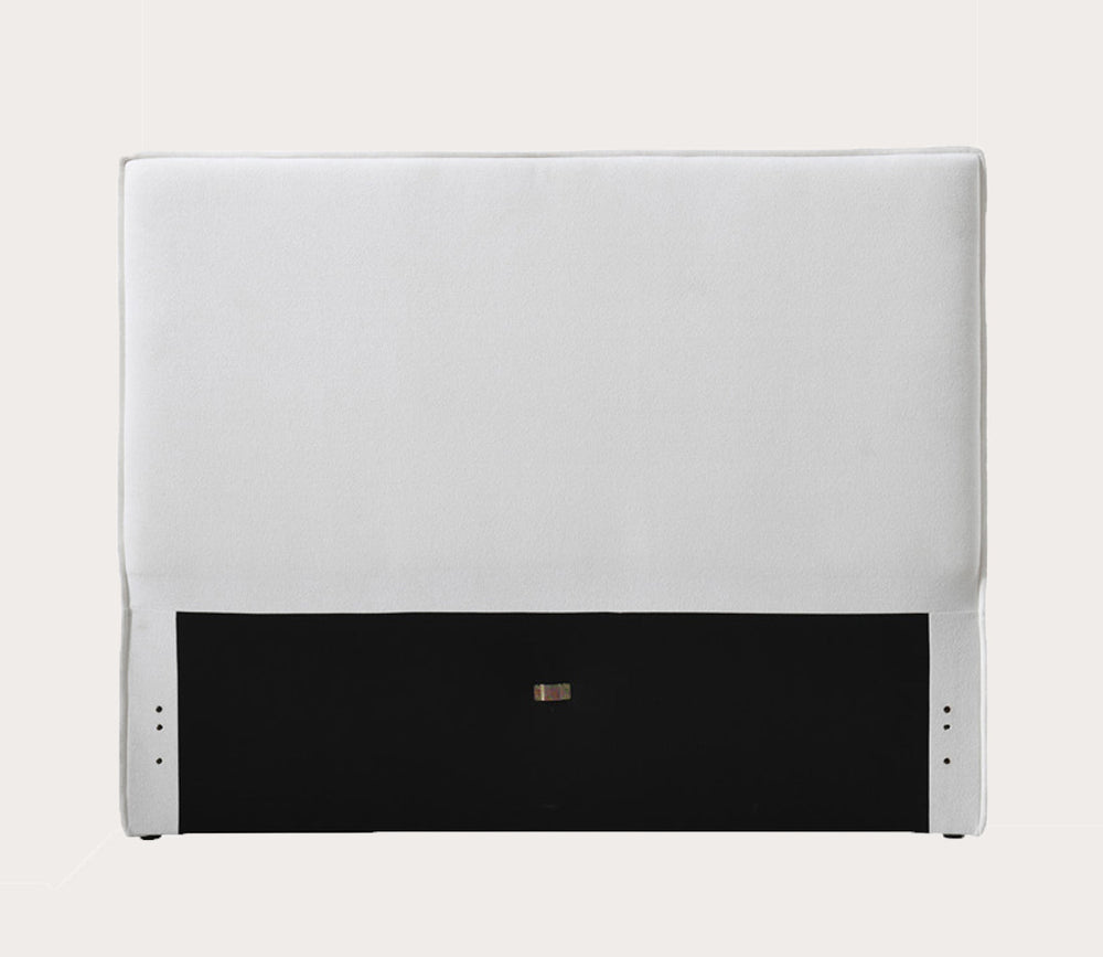 Kemper Flange Bed by Bassett Mirror