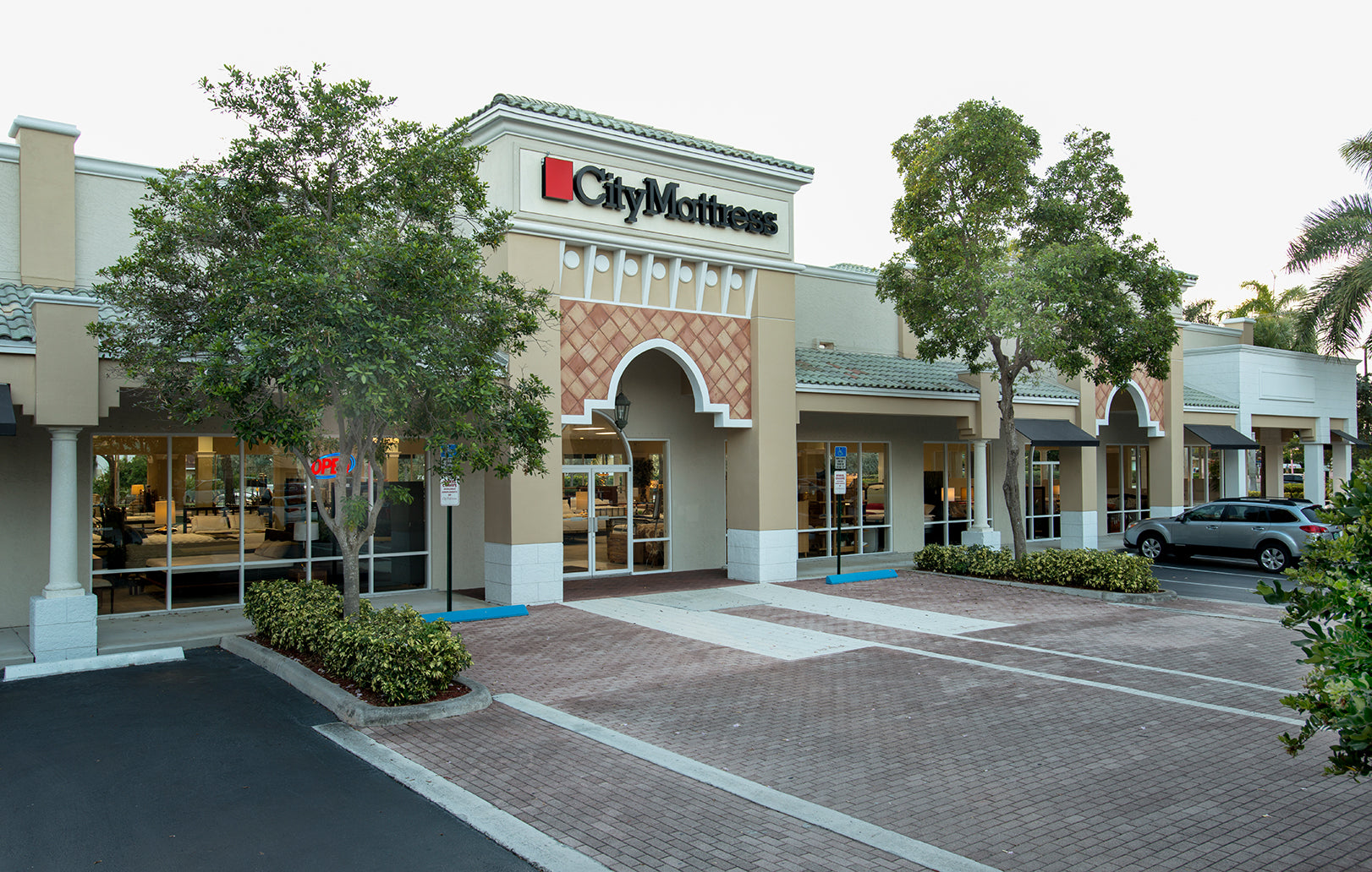 Photo of our East Boca Raton store