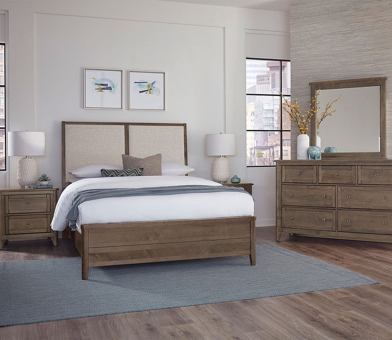 Woodbridge Upholstered Panel Bedroom Set - Image 2