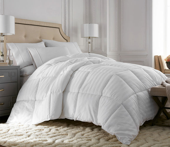 400TC PrimaCool Antimicrobial Down Alternative Comforter by Stearns & Foster