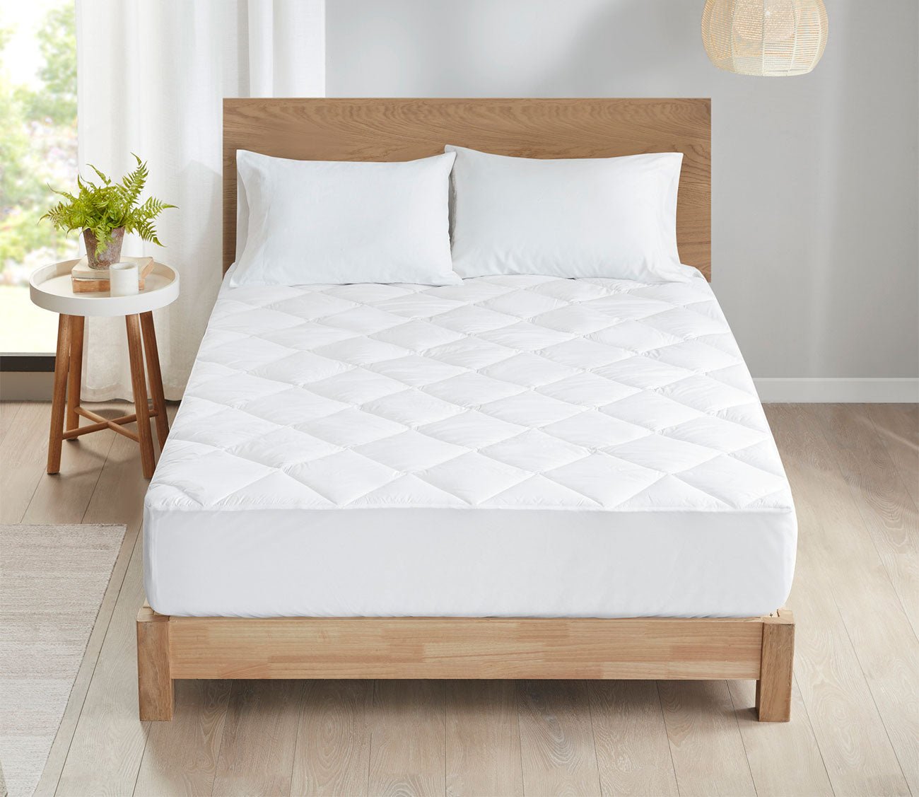 Allergen Barrier Antimicrobial Mattress Pad by Clean Spaces