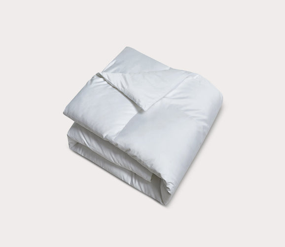 Allergen-Free Down Alternative Cotton Comforter by Pet Agree Basics