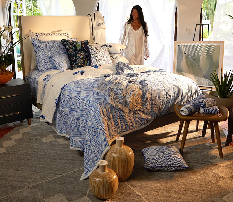 Grand Image Black Tip Succulent Digital Print - Image 3