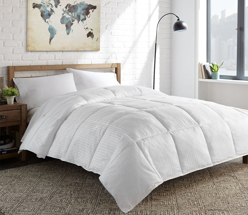 Eddie Bauer Cotton Damask Luxury Down Alternative Comforter - Image 1