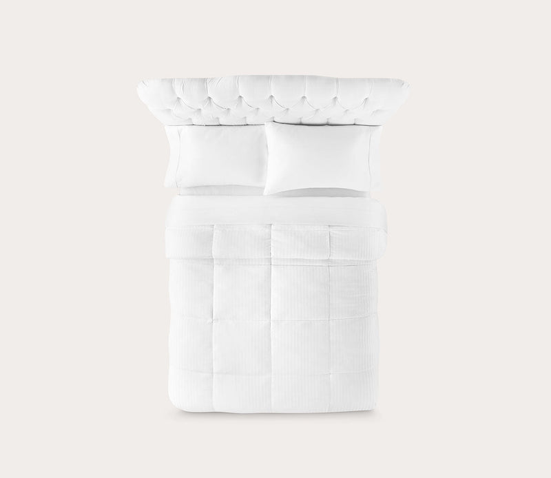 Eddie Bauer Cotton Damask Luxury Down Alternative Comforter - Image 3