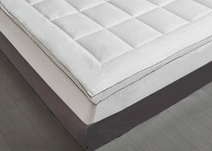 Cotton Gusseted Mattress Pad by Kathy Ireland Home
