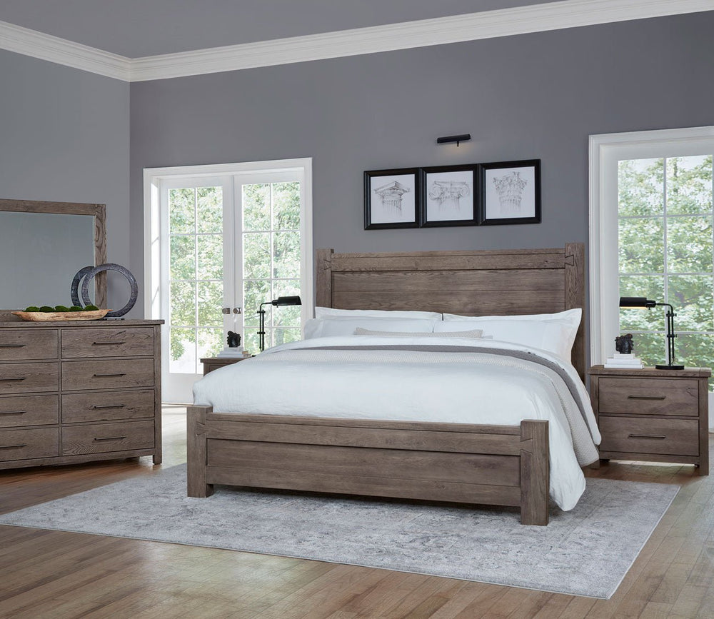 Dovetail Poster Bed Bedroom Set by Vaughan Bassett