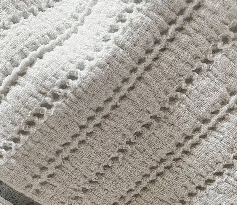 Dr. Weil Ridgeback Coverlet - Image 5