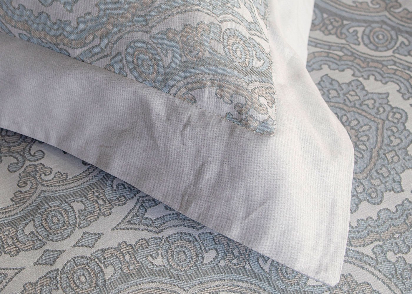 Florence Cotton Jacquard 3-Piece Duvet Cover Set by Ann Gish
