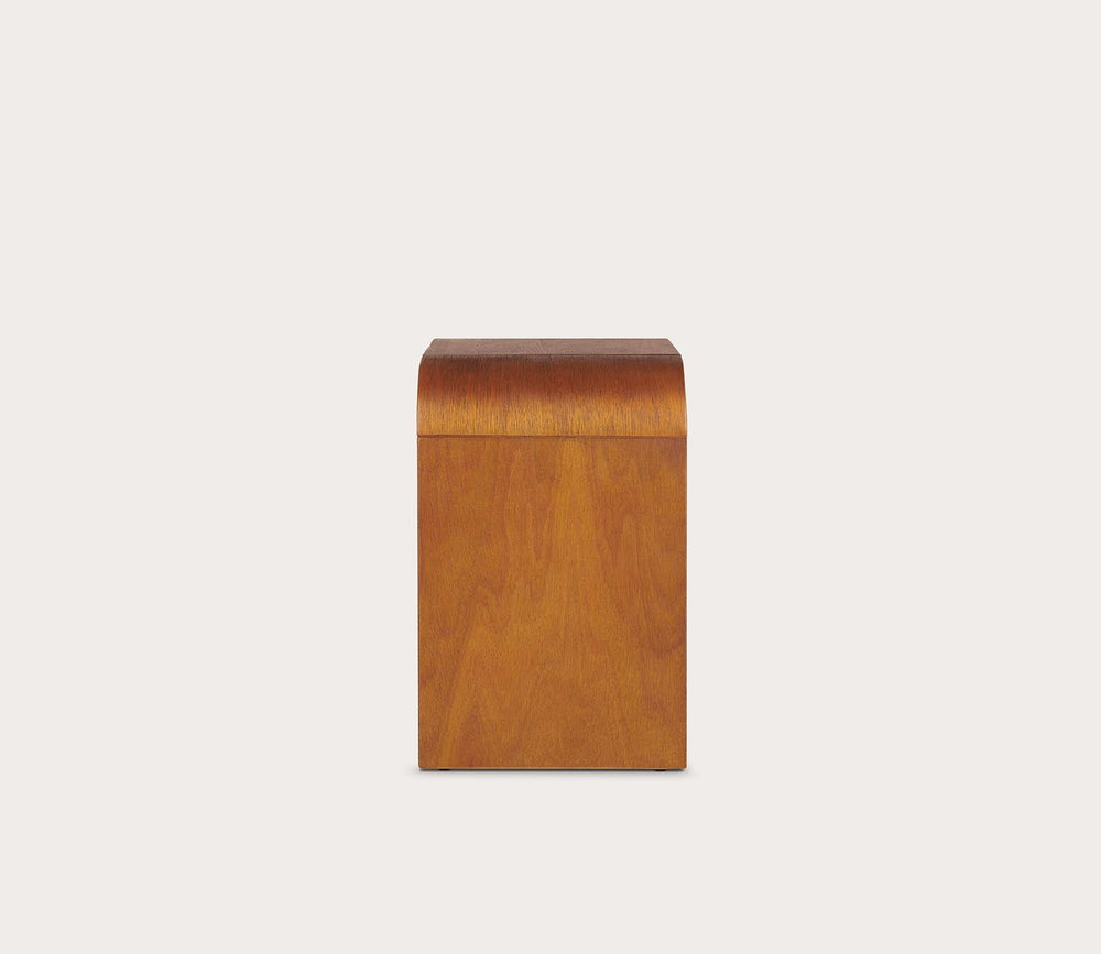 Liasonya Curved Accent Table by Safavieh