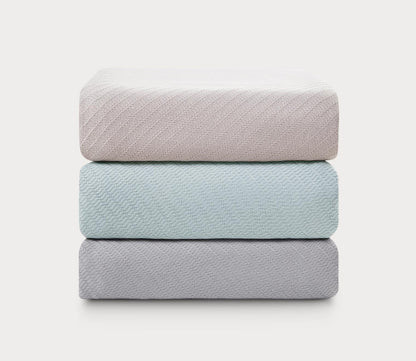 Luxurious Thermal Cotton Blanket by Hotel Grand