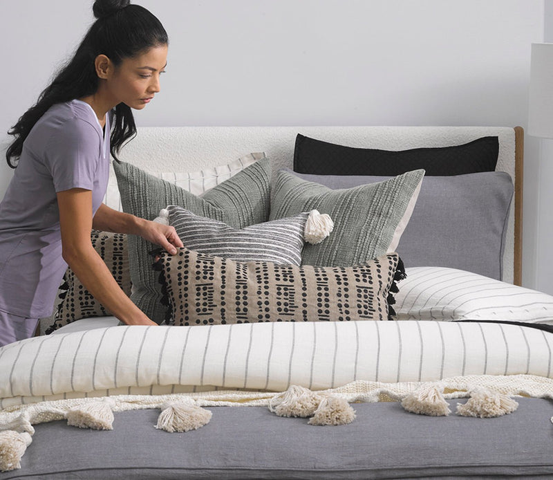 Villa by Classic Home Monaco Ivory Linen 3-Piece Duvet Cover Set - Image 9