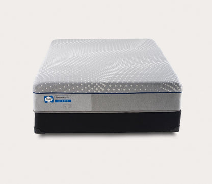 Posturepedic® Elsanta Hybrid Firm Mattress - FLOOR SAMPLE by Sealy