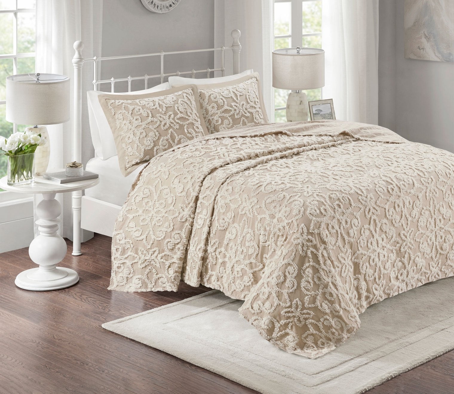 Sabrina Tufted Cotton Chenille 3-Piece Bedspread Set by Madison Park