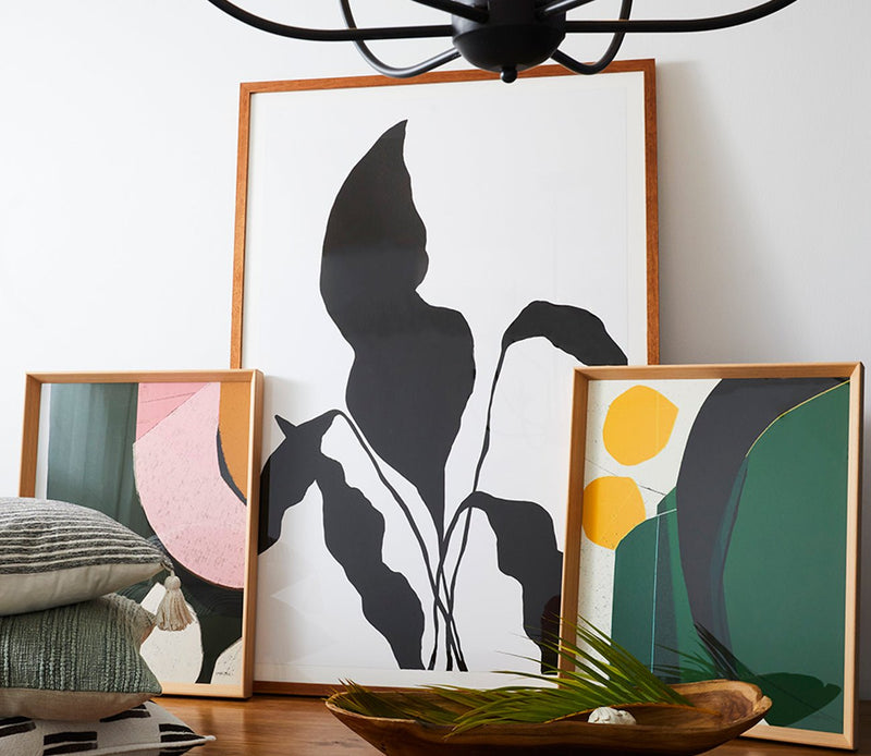 Grand Image Silhouetted Flower 1 Digital Print - Image 2