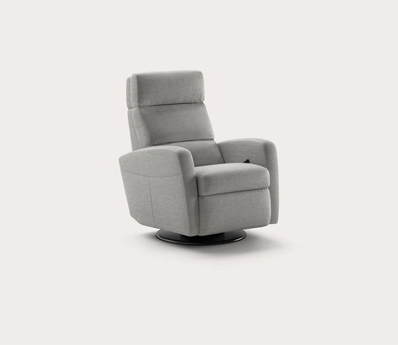 Sloped Lounger Recliner Chair by Luonto