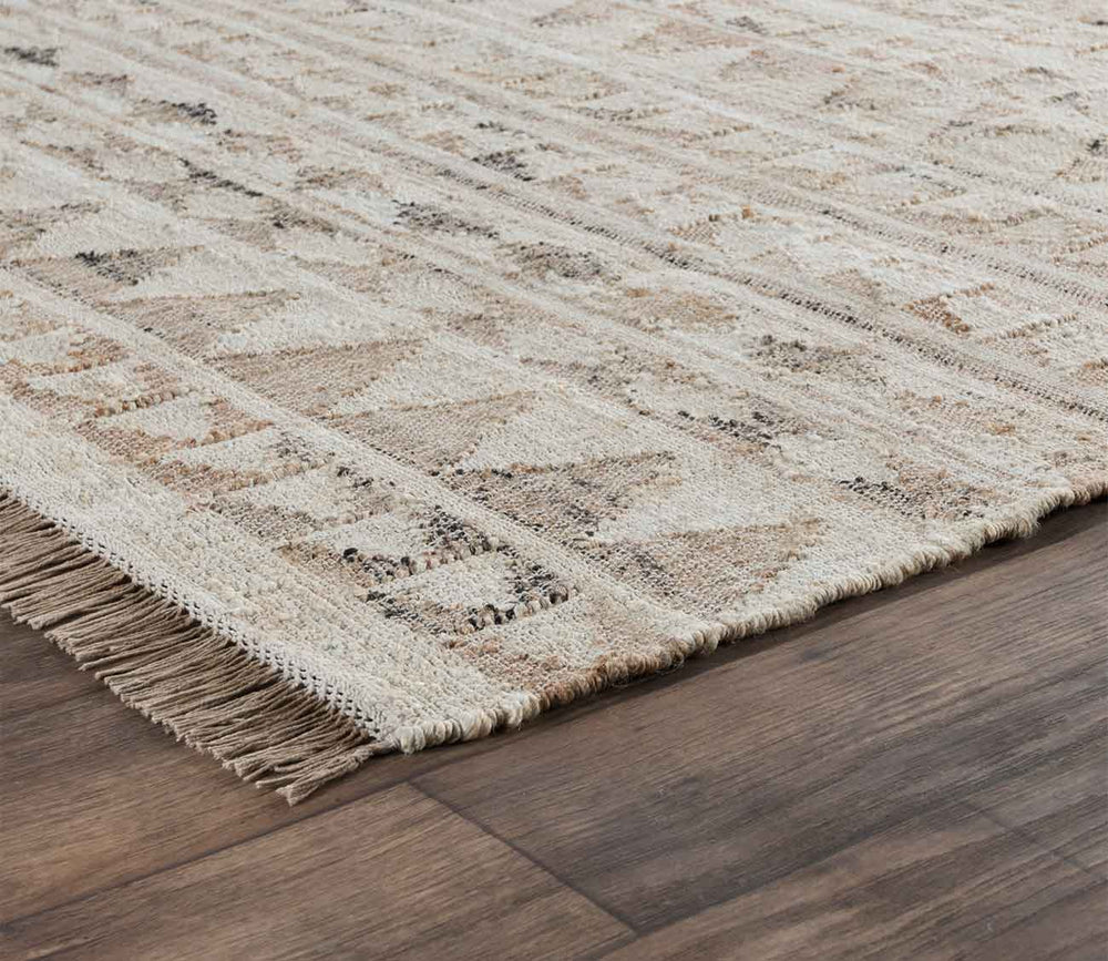 Solana Distressed Ivory Natural Area Rug by Classic Home