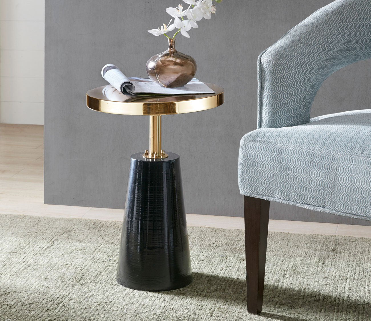 Sophia Round Gold Metal Pedestal Accent Table by Madison Park