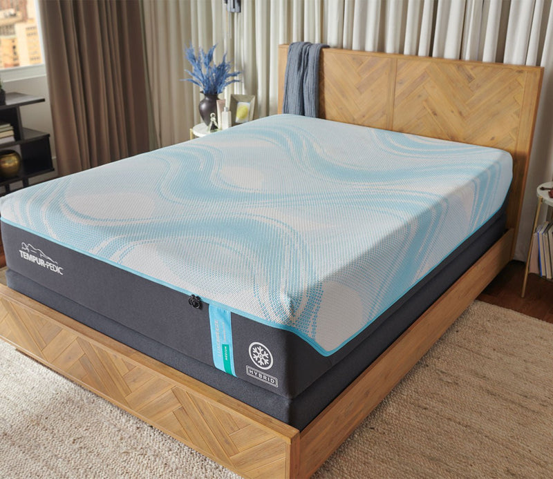 Tempur-LUXEbreeze 2.0 Medium Hybrid Mattress - Image 15
