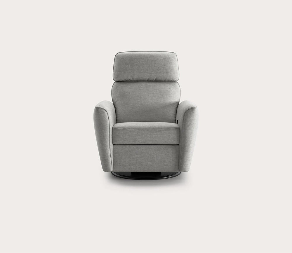 Welted Lounger Recliner Chair by Luonto